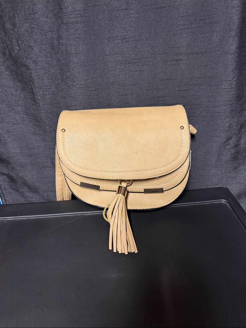 Tan Leather Saddle Side Bag - Unbranded